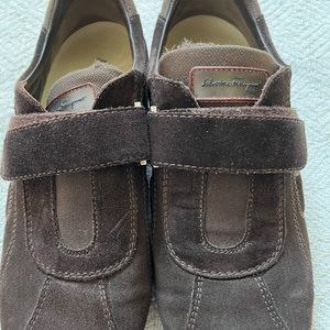 Salvatore ferragano tênis shoes.